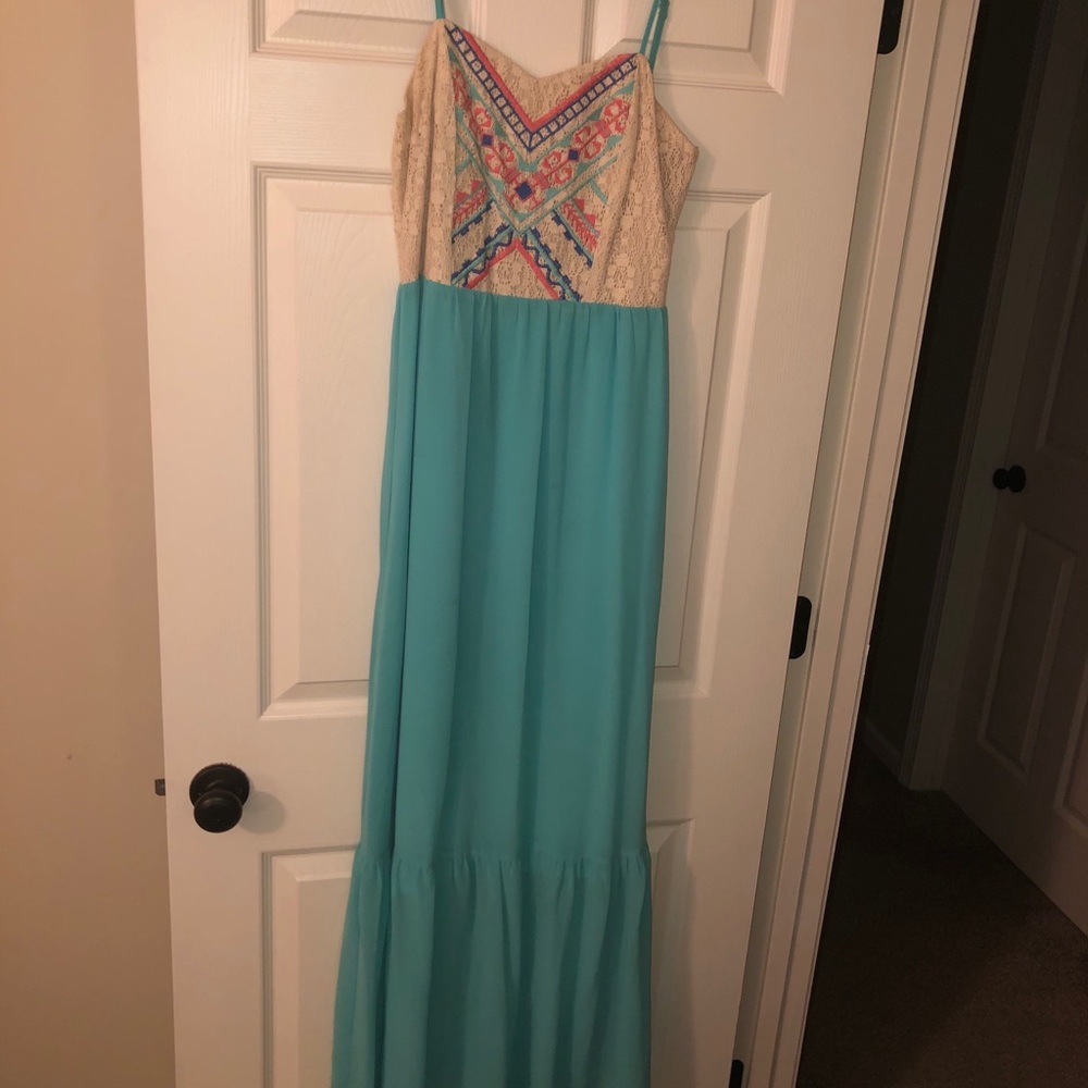 Maxi dress